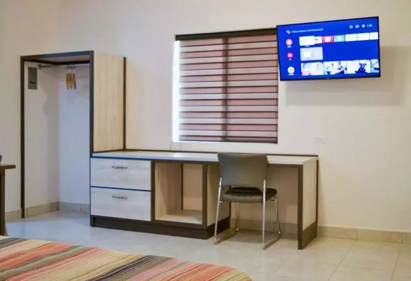 ユースホステル Magnolias Suites