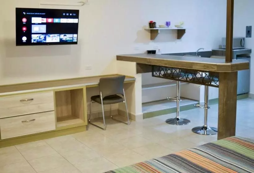 ユースホステル Magnolias Suites