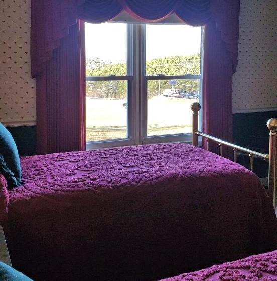 Blue Heaven Bed & Breakfast