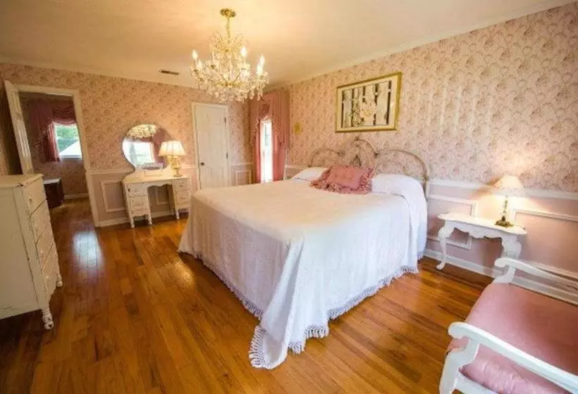 Blue Heaven Bed & Breakfast