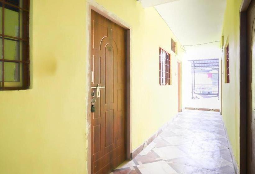 هتل Spot On 49251 Harish Chandra Guest House