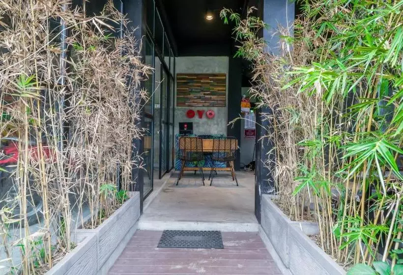 Escotel Krisnantara
