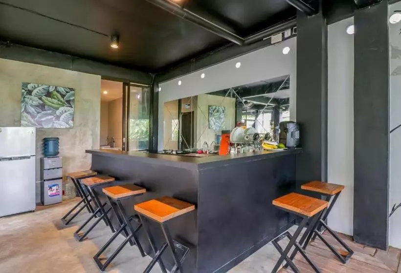 Escotel Krisnantara