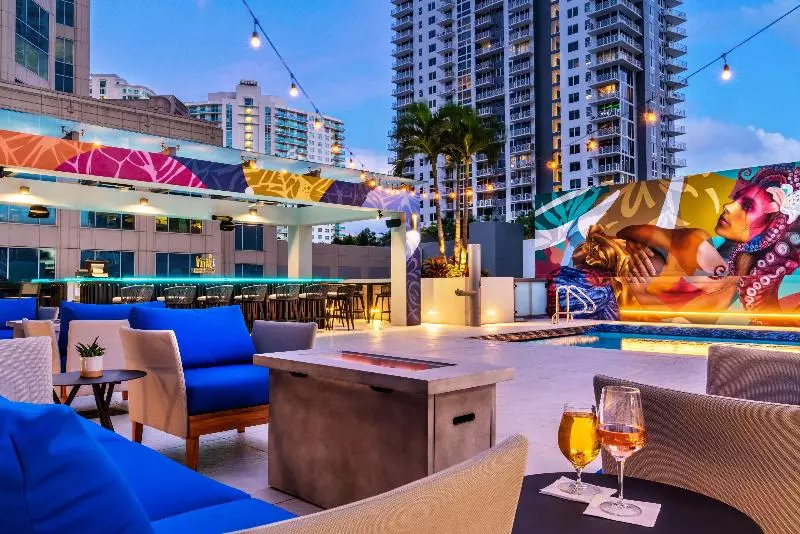 ホテル Hyatt Centric Las Olas Fort Lauderdale
