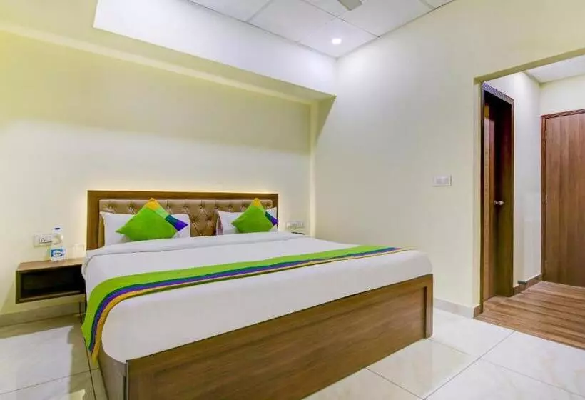 Itsy Hotels Oasis Inn