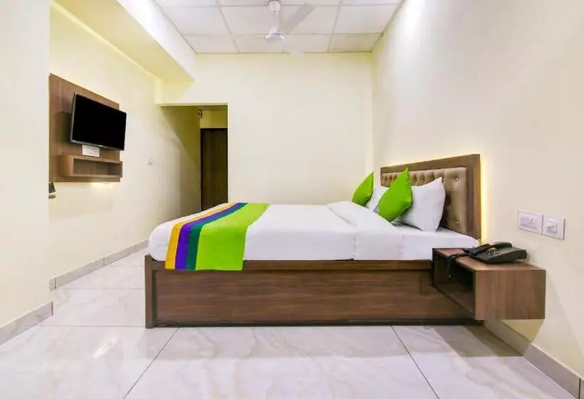 Itsy Hotels Oasis Inn