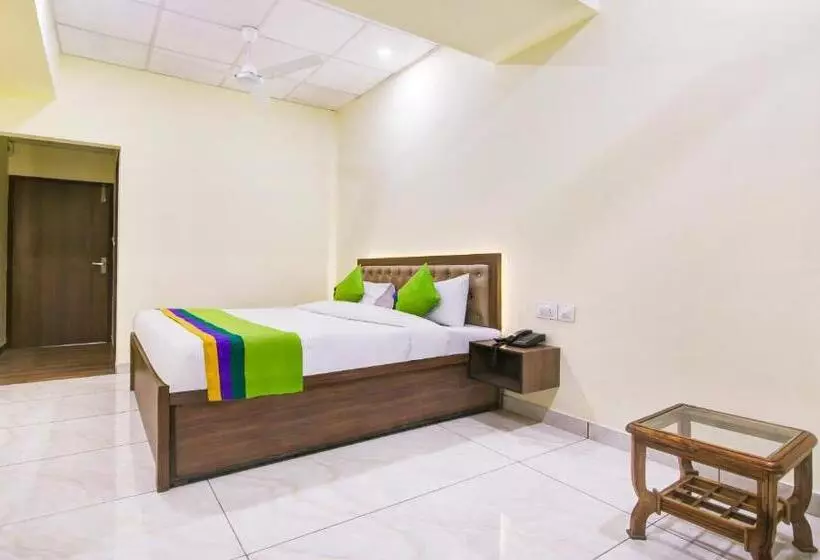 Itsy Hotels Oasis Inn