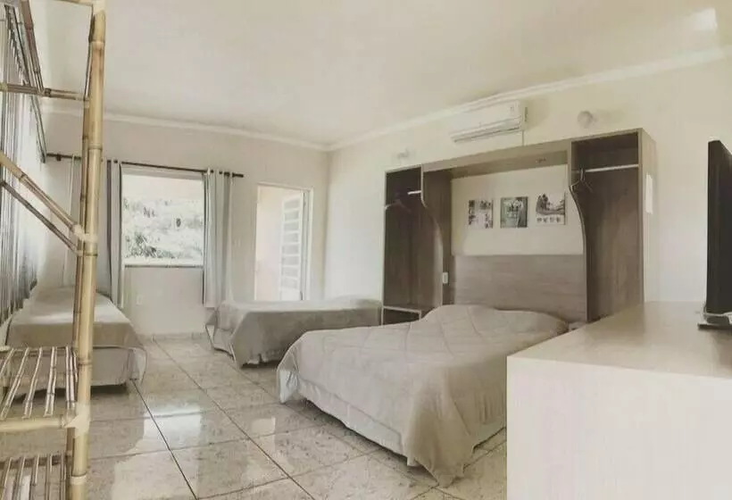 ペンション Pousada Pontal Do Lago