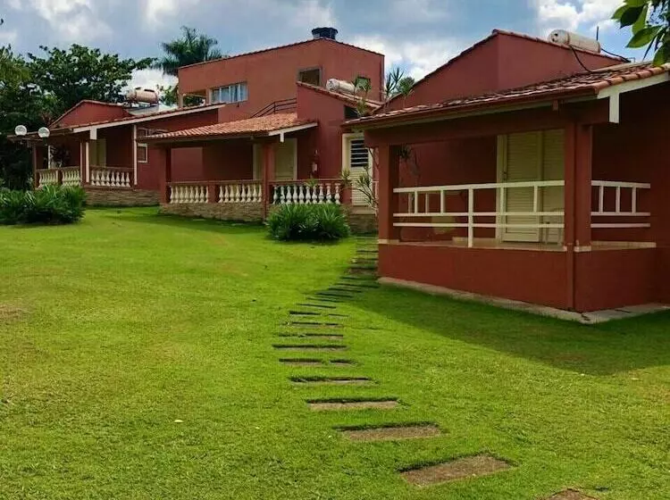 ペンション Pousada Pontal Do Lago