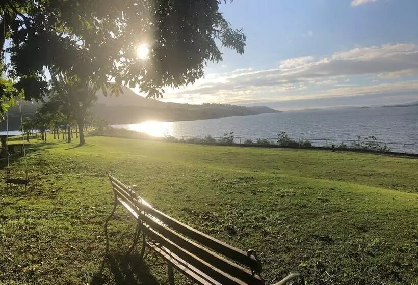 ペンション Pousada Pontal Do Lago