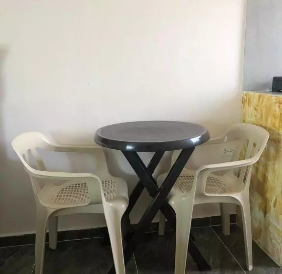 Retkeilymaja Apartamento Turistico Eisamar