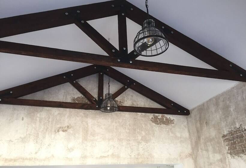 Отель Boutique Jayco