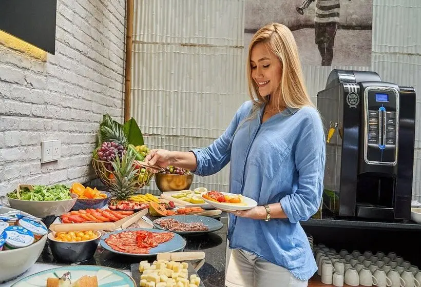 هتل Gran Evenia Panama