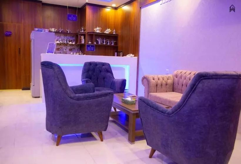 هتل Loluat Al Matar Furnished Units