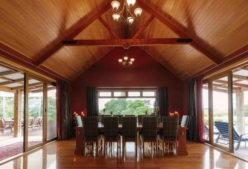 Aamiaismajoitus (B&B) Hiwinui Country Estate
