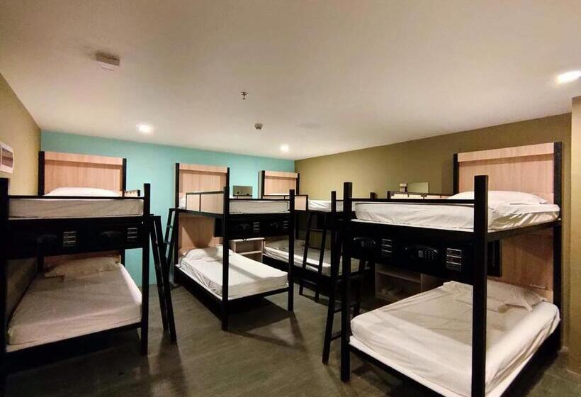 Hotel Felicity Island