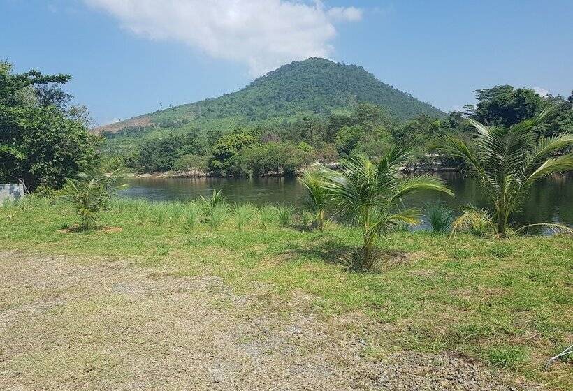 فندق Panorama Mountain Resort