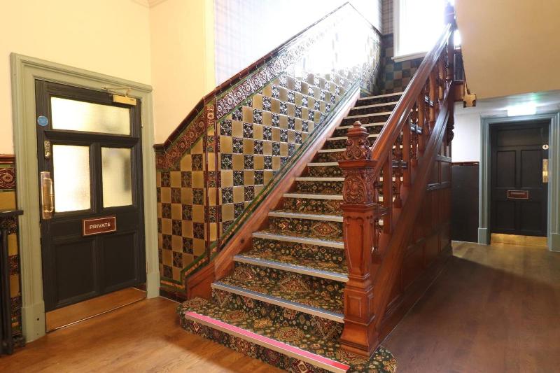 酒店 The Bridge Inn