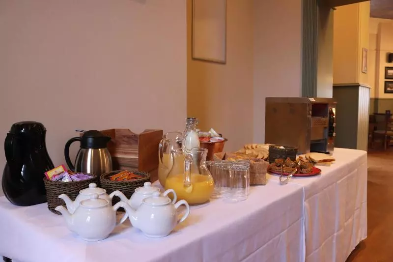 Hotelli The Bridge Inn