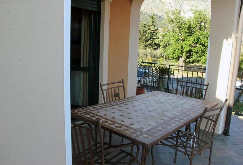 פנסיון Le Villette