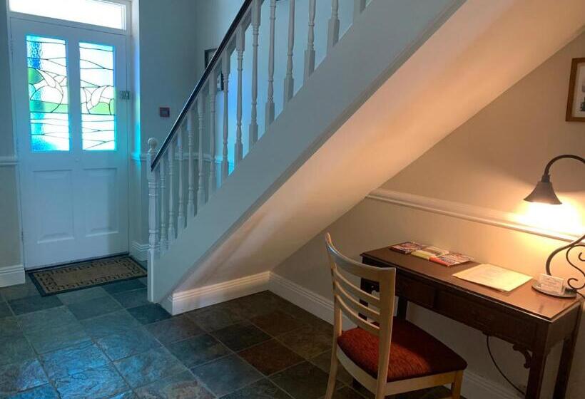 مبيت وإفطار Quay House