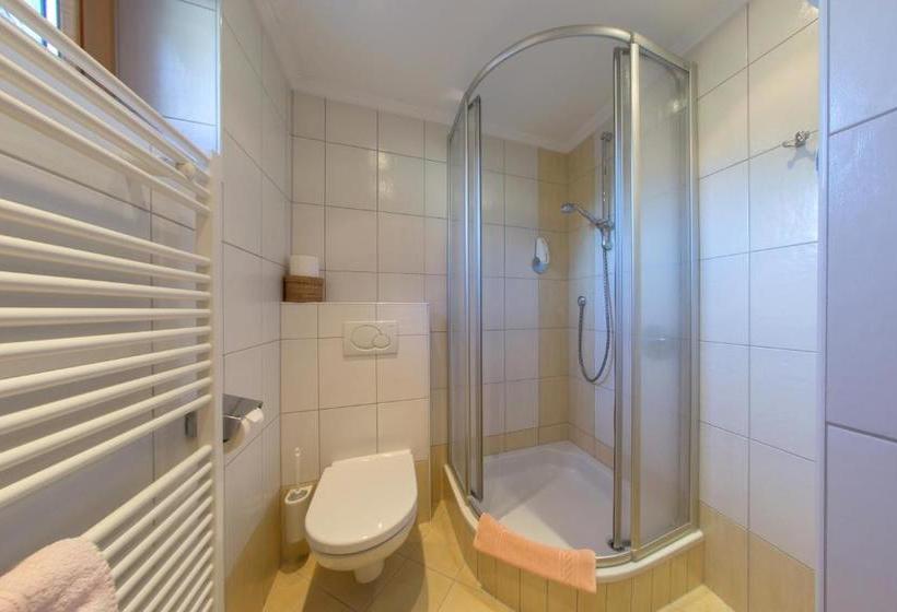 پانسیون Landhaus Zauser