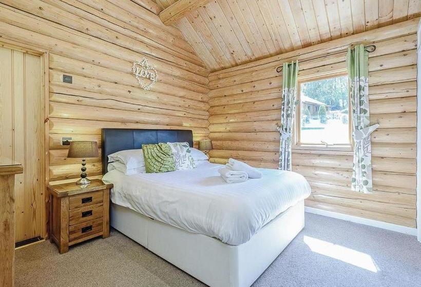 منتجع Blackwell Lodges