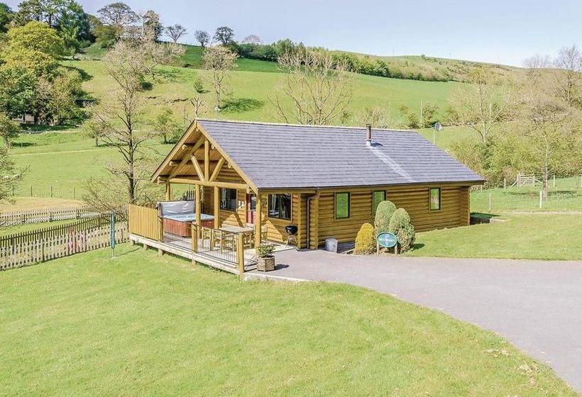 منتجع Blackwell Lodges