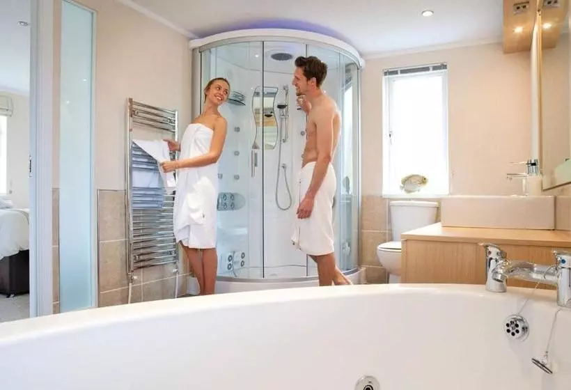 Lomakeskus Kessock Highland Lodges