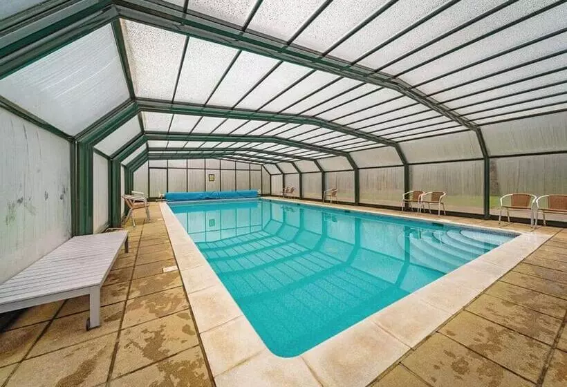 リゾートホテル Penvale Lakes Lodges