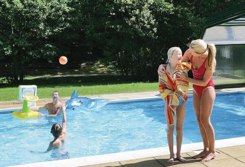 渡假胜地 Penvale Lakes Lodges