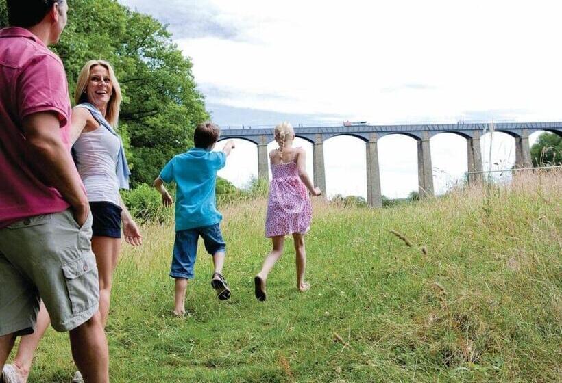 渡假胜地 Penvale Lakes Lodges