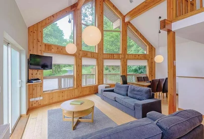 リゾートホテル Penvale Lakes Lodges