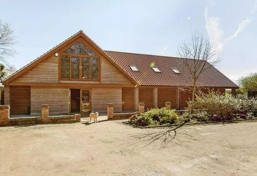 Lomakeskus Pickering Lodges