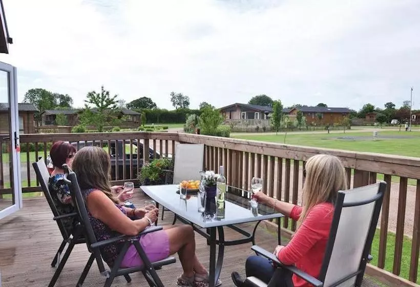 Lomakeskus York House Country Park