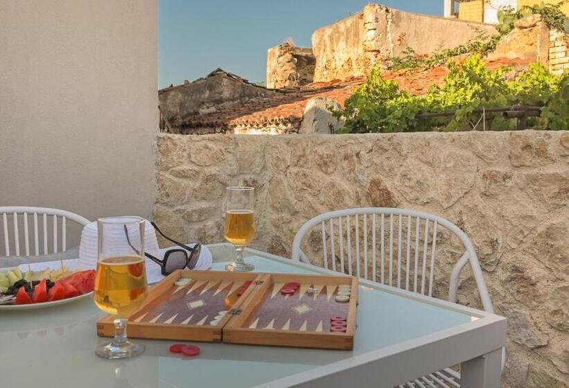 Aenaon Seaview Villa