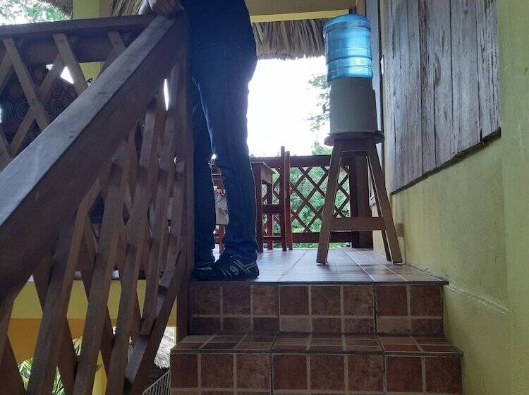 فندق Campamento Lacandones