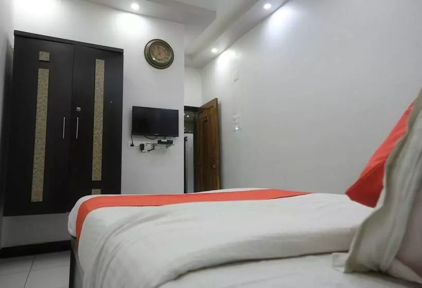 Hotelli Centre Point