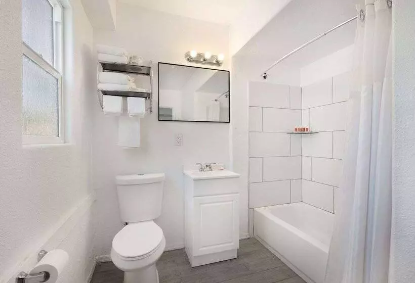 ホテル Econo Lodge