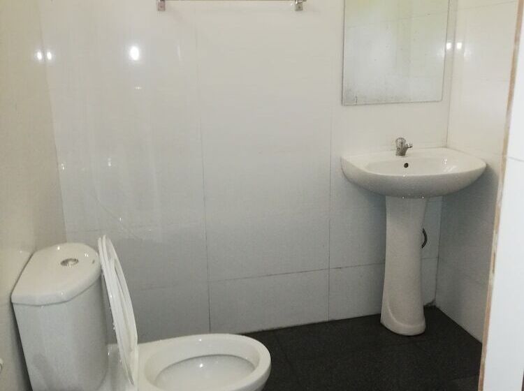 酒店 Relax On Torrington