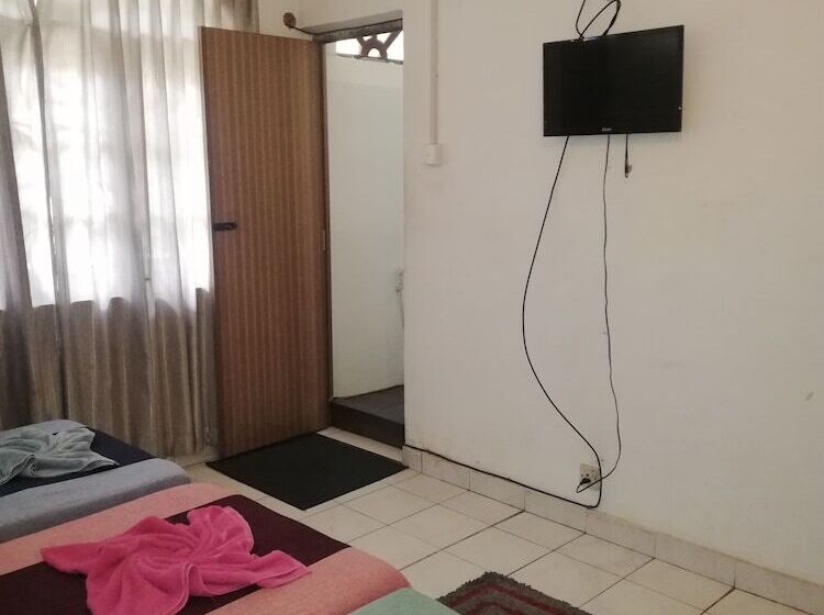 酒店 Relax On Torrington