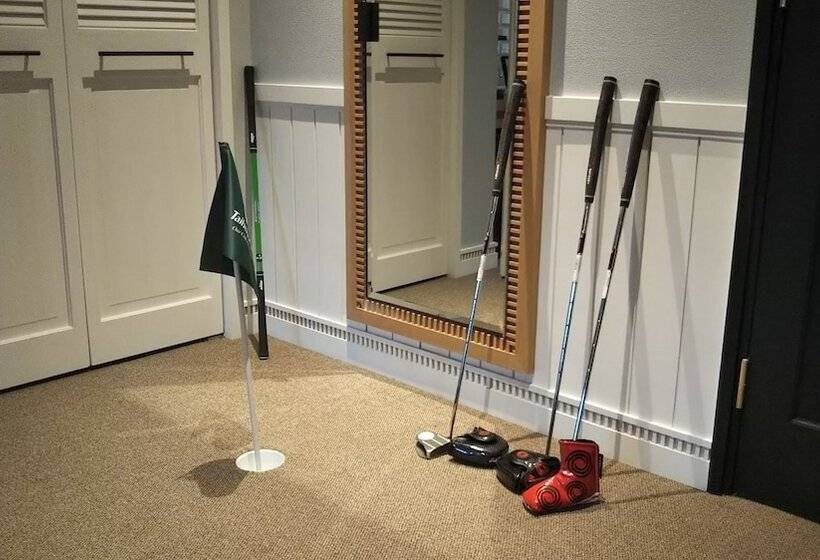 Отель Villa The Club Karuizawa