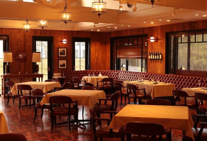 Отель Villa The Club Karuizawa