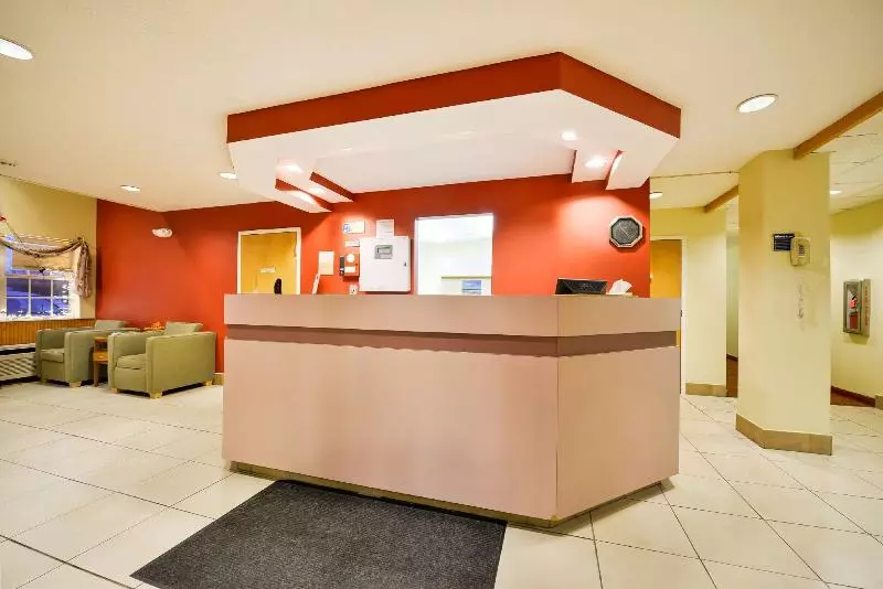 酒店 Americas Best Value Inn East Syracuse