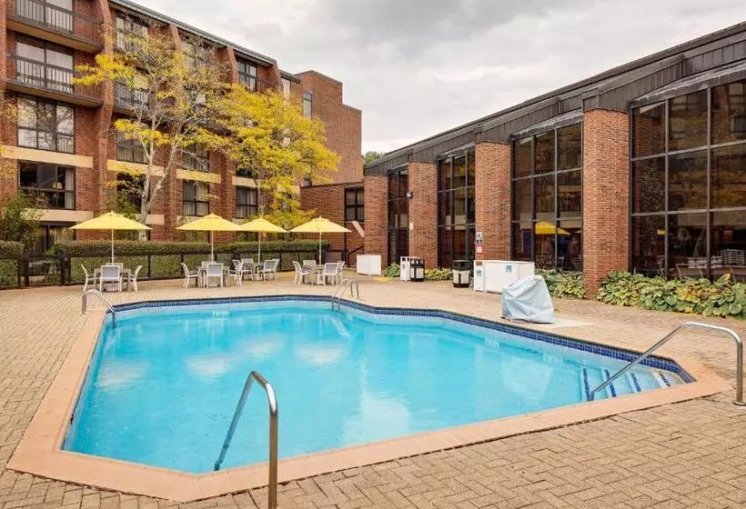 Отель Hartford Marriott Farmington