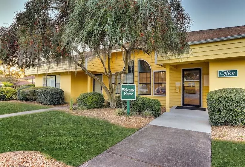 Hotelli Mariners Suites   Kingsland