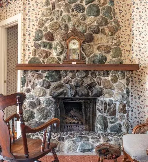 فندق Martine Inn