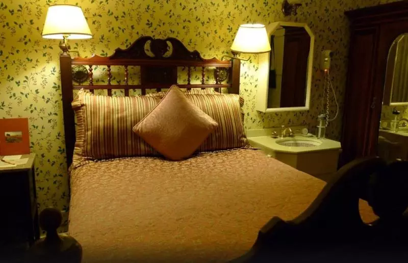 Mendocino Hotel & Garden