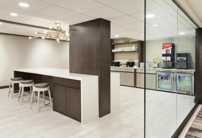 هتل Miami Airport Marriott