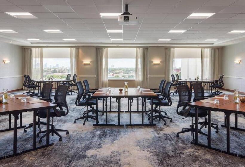 هتل Miami Airport Marriott